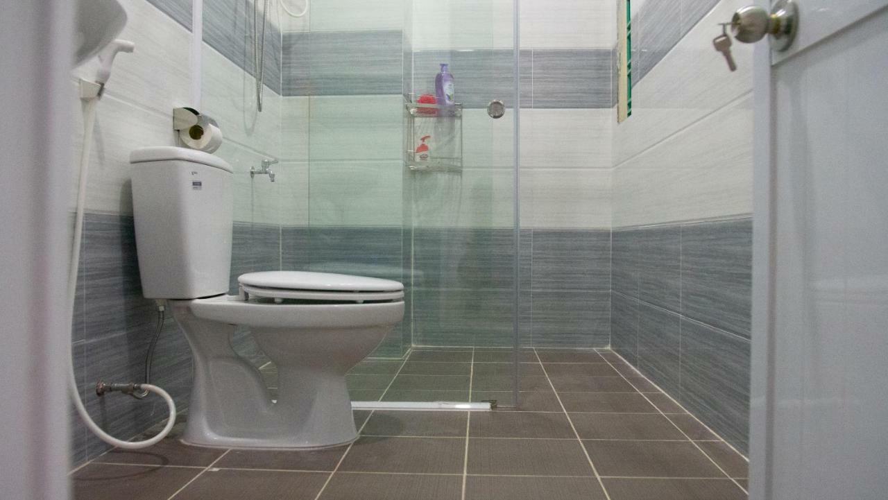 Language Exchange Hostel 2 Хошимин Екстериор снимка