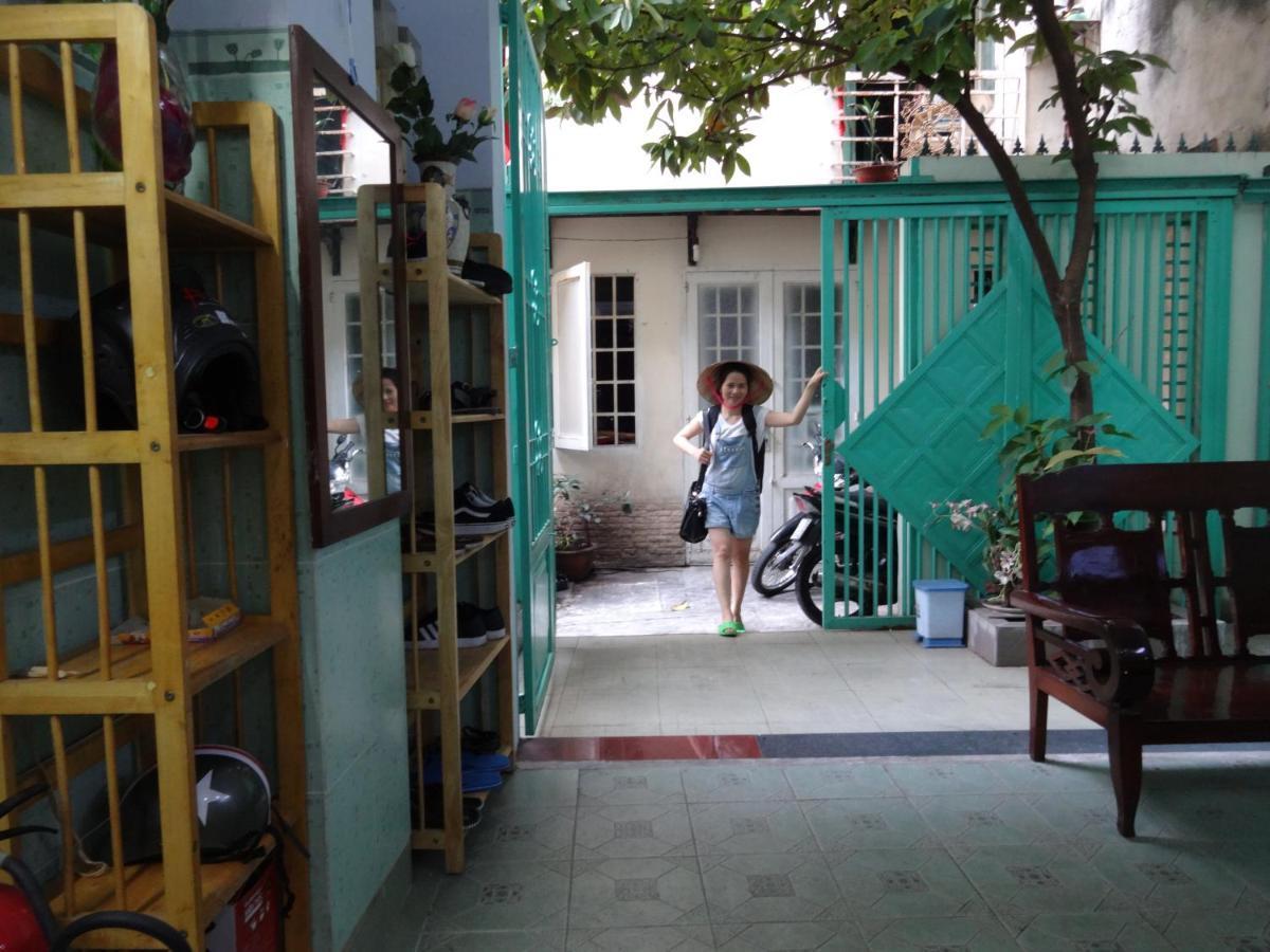 Language Exchange Hostel 2 Хошимин Екстериор снимка