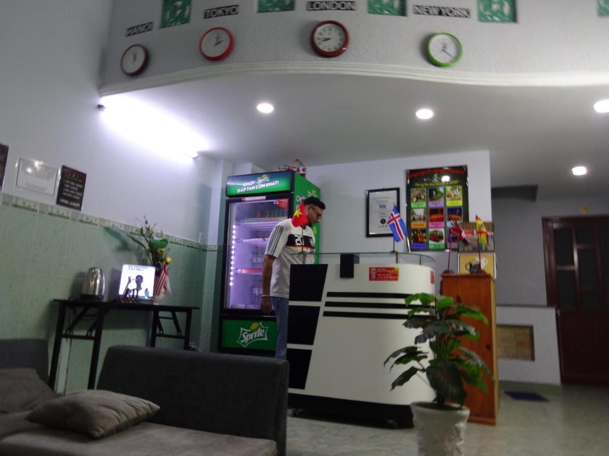 Language Exchange Hostel 2 Хошимин Екстериор снимка